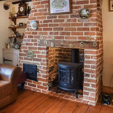 Honeysuckle Cottage Γκρέιτ Γιάρμουθ Εξωτερικό φωτογραφία